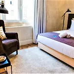 Lx51 Lisbon Center - Studios & Suites By Apt Iin 4*