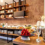 Lx51 Lisbon Center - Studios & Suites By Apt Iin 4* Lisboa
