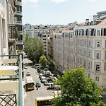 Lx51 Lisbon Center - Studios & Suites By Apt Iin Πανσιόν