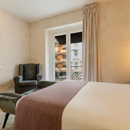 Гостевой дом Lx51 & By Iin - Center 4*