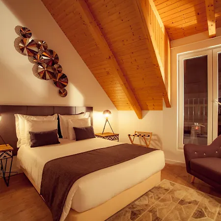 Lx51 & By Iin - Center Гостевой дом