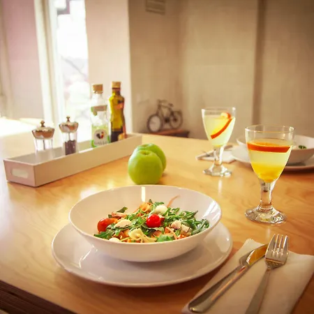 Lx51 & By Iin - Center 4* Лиссабон