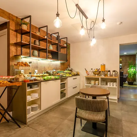 Lx51 & By Iin - Center 4* Лиссабон