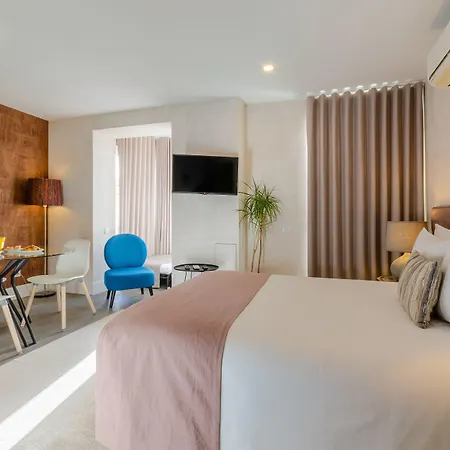 Гостевой дом Lx51 & By Iin - Center Лиссабон