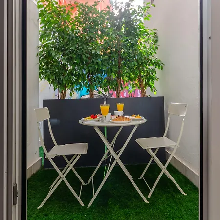 Lx51 & By Iin - Center 4* Лиссабон