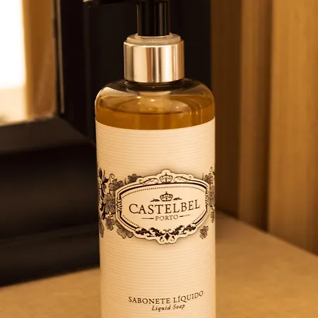 Lx51 & By Iin - Center 招待所 4*