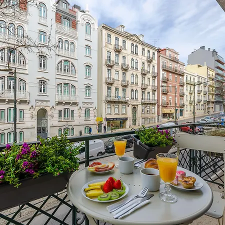 Гостевой дом Lx51 & By Iin - Center 4*