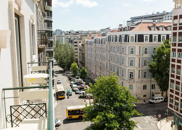 Lx51 Center By Iin 4*