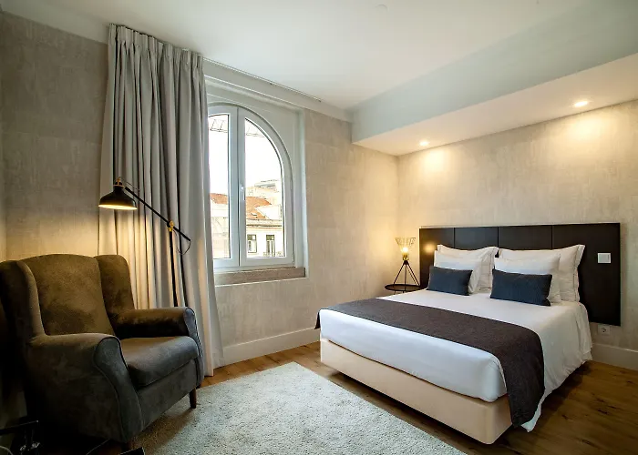 Lx51 Center By Iin Lisboa