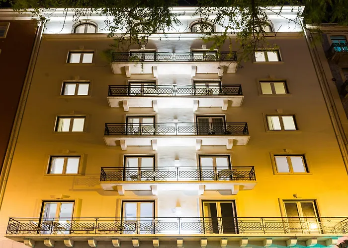 Lx51 Center By Iin 4*