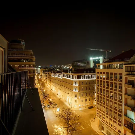 Lx51 & By Iin - Center Guest house Lisbon