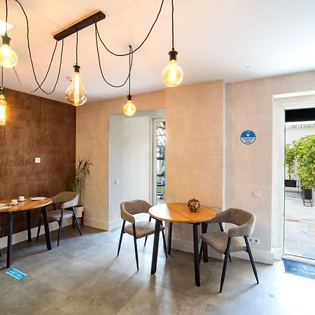 Lx51 & By Iin - Center Guest house