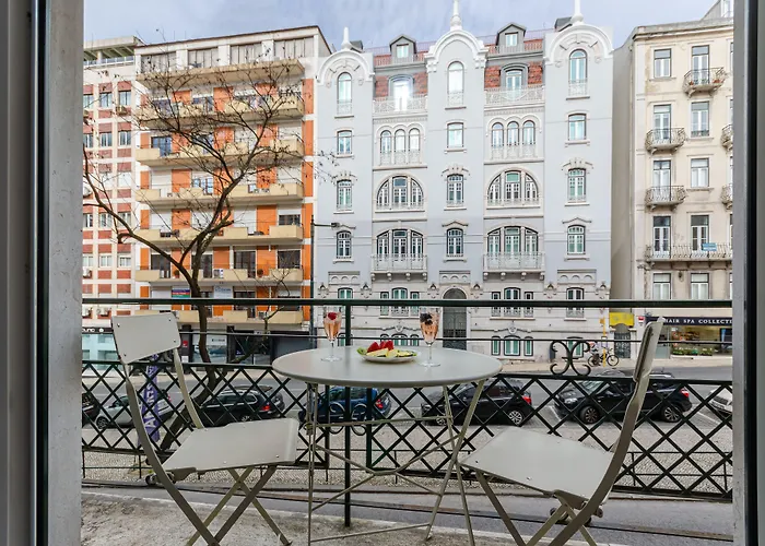 Guest house Lx51 & By Iin - Center 4*