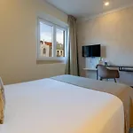 LX51 Smart Studios & Suites - Lisbon center 4*